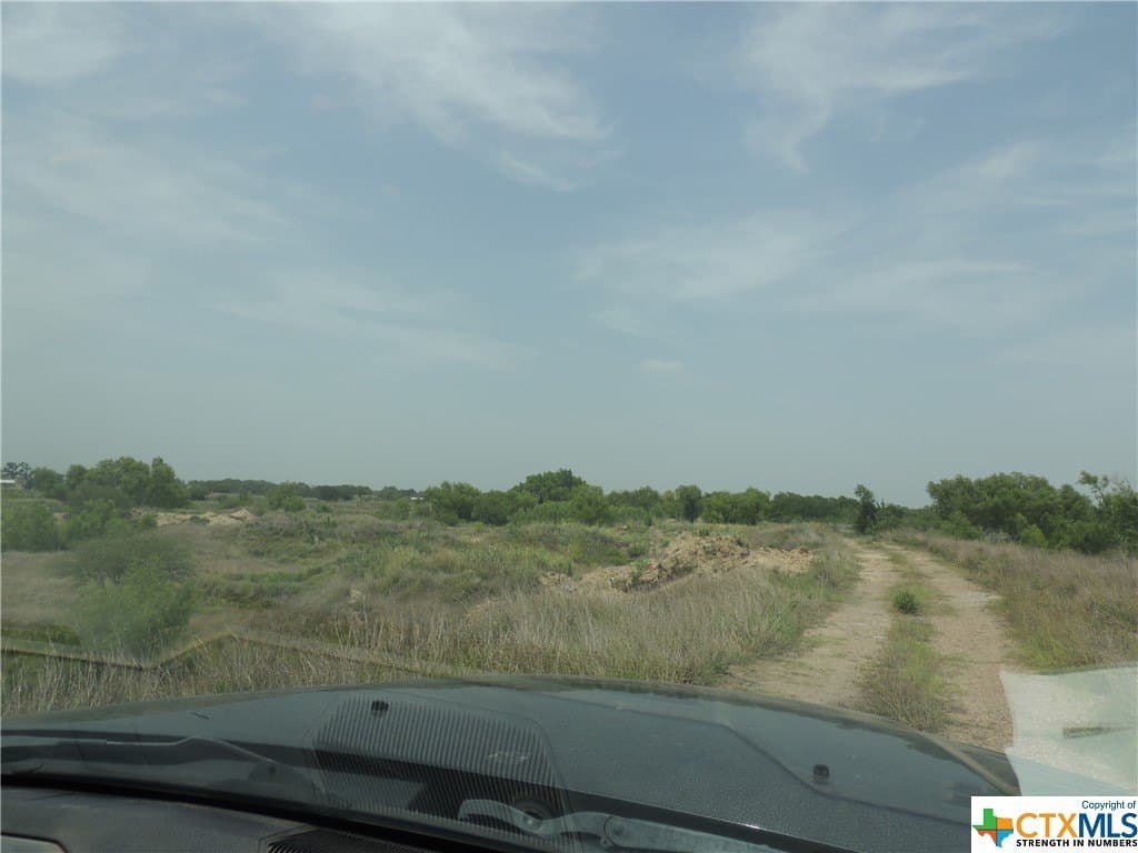 78.97 acres in Victoria County - photo 2