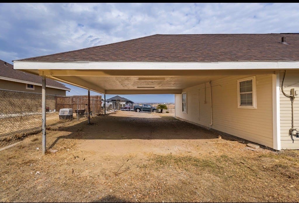 12,000 acres in Maverick County - photo 38