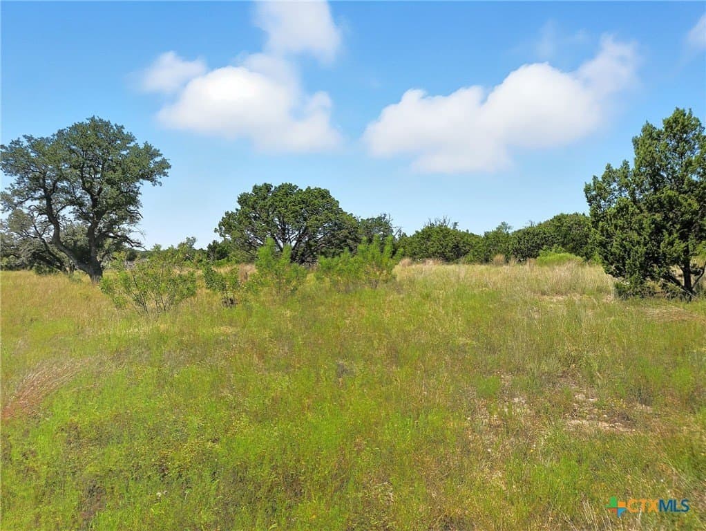 10.01 acres in Hamilton County - photo 4