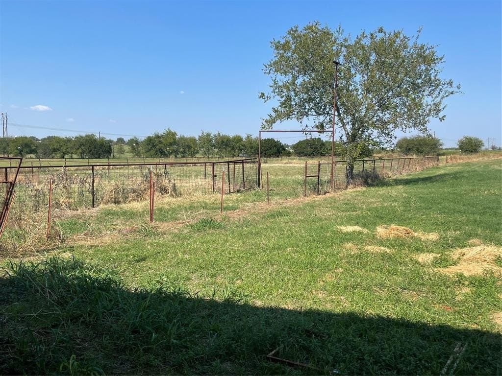 11.18 acres in Erath County - photo 9