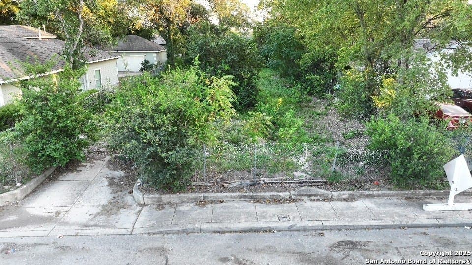 0.19 acres in Bexar County - photo 2