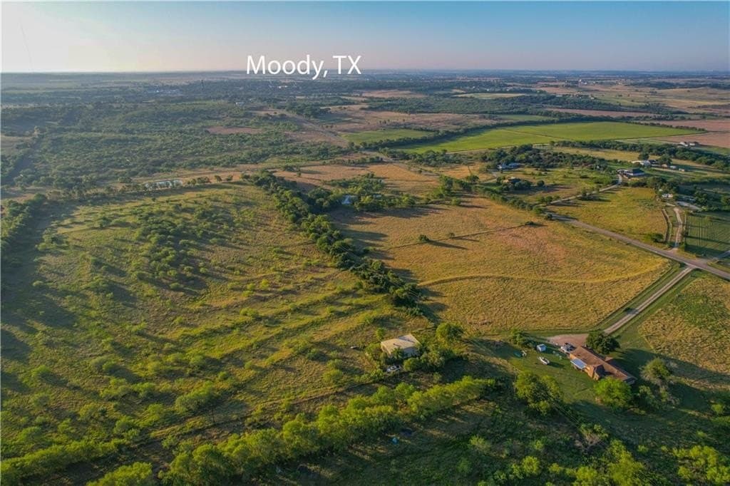 121.34 acres in McLennan County - photo 3