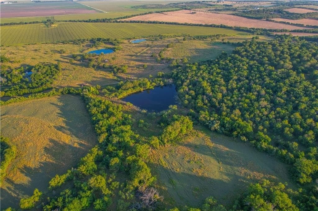 121.34 acres in McLennan County - photo 43
