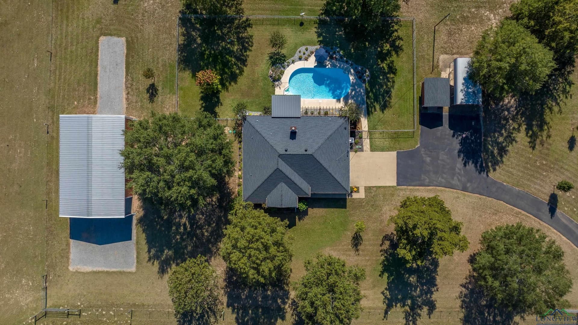 23.28 acres in Gregg County - photo 4