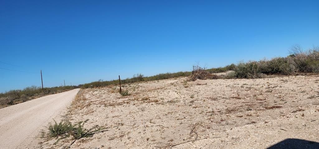 20.52 acres in Maverick County - photo 5