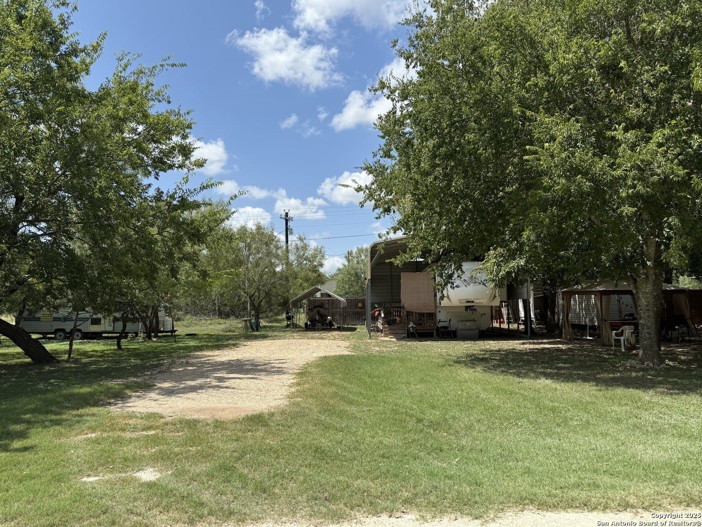 0.22 acres in Bandera County - photo 20