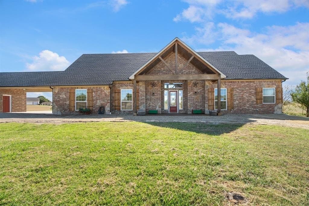 31.29 acres in Ellis County - photo 2