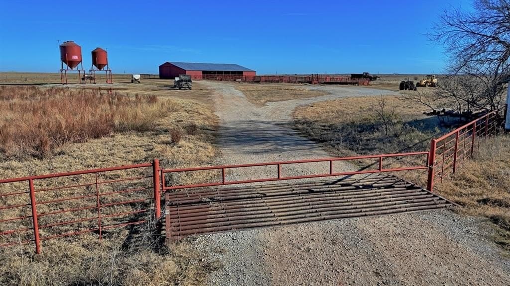 3,112.51 acres in Clay County - photo 26