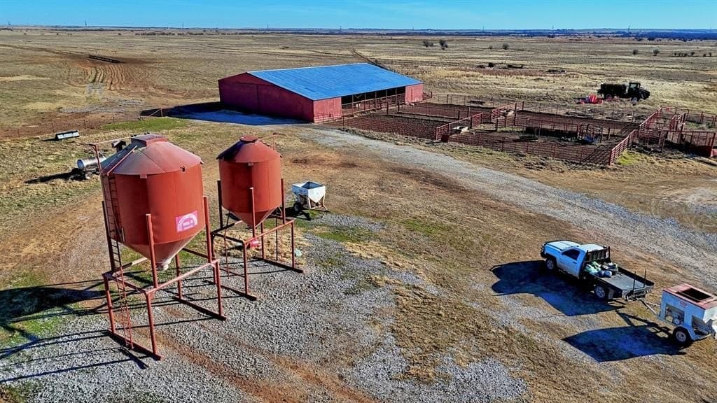 3,112.51 acres in Clay County - photo 13