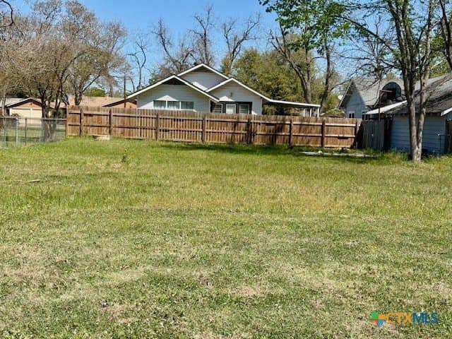 0.13 acres in Milam County - photo 3