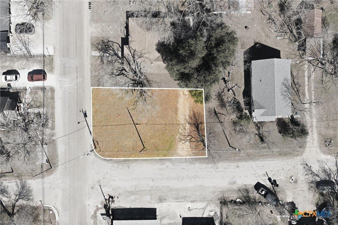 0.14 acres in Milam County - photo 2
