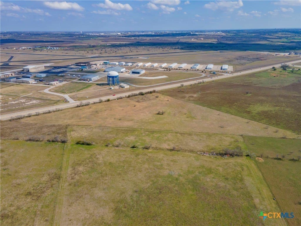 10 acres in Bell County - photo 3