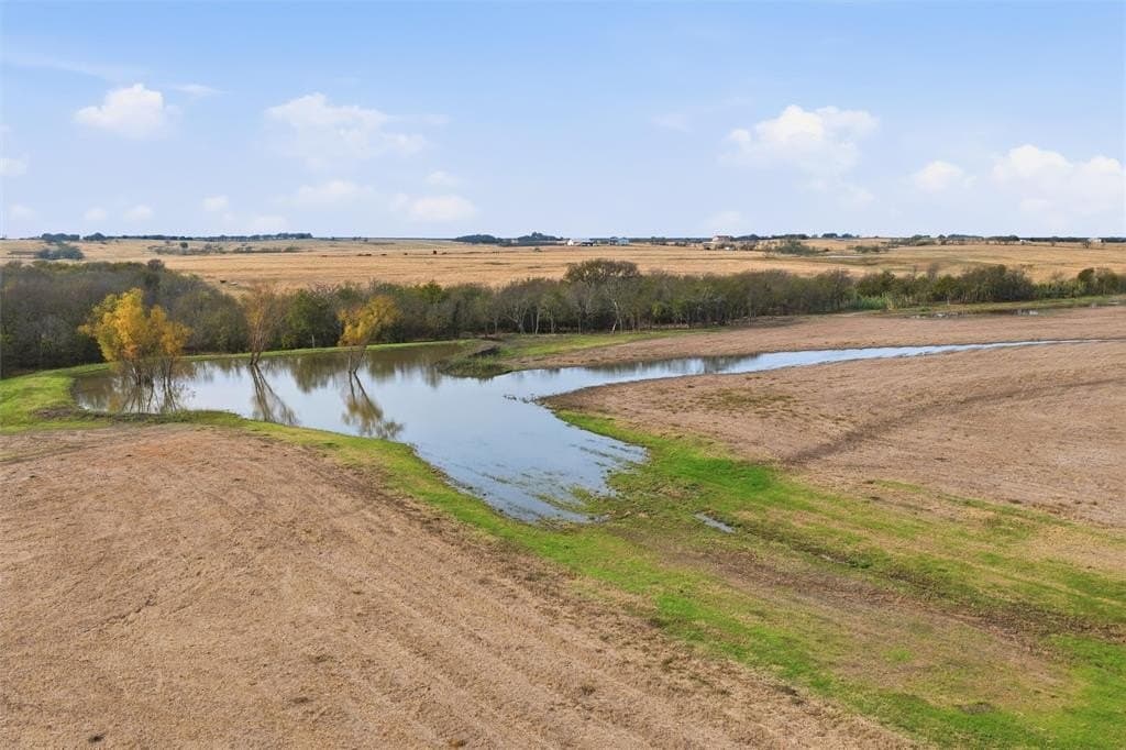 16.19 acres in Hill County - photo 2