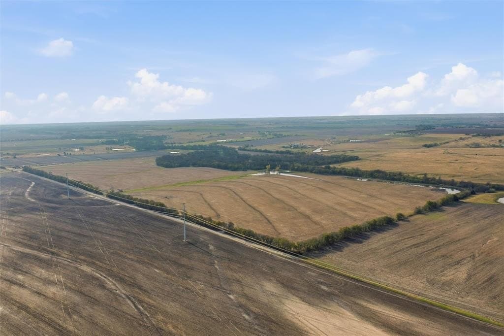 16.19 acres in Hill County - photo 8
