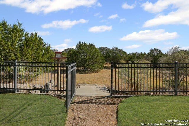 10 acres in Kendall County - photo 38