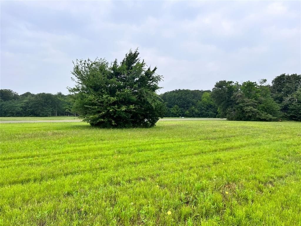 1.18 acres in Navarro County - photo 21