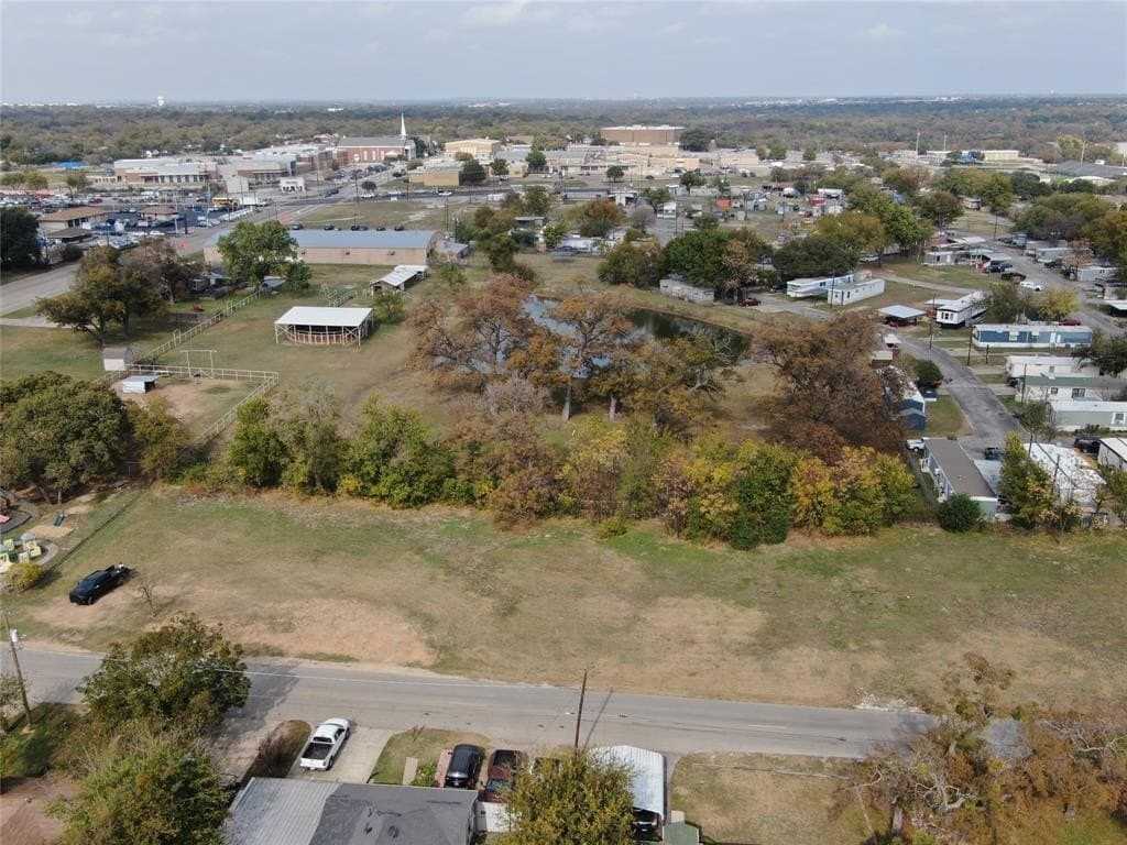 0.77 acres in Tarrant County - photo 4