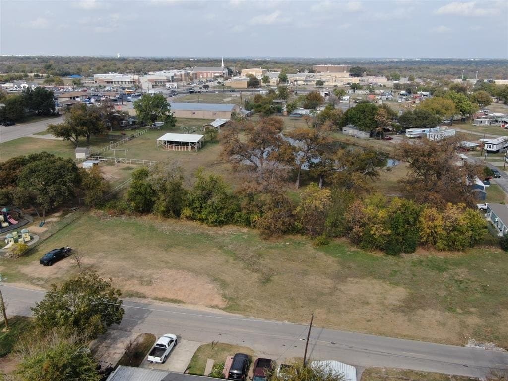 0.77 acres in Tarrant County - photo 5
