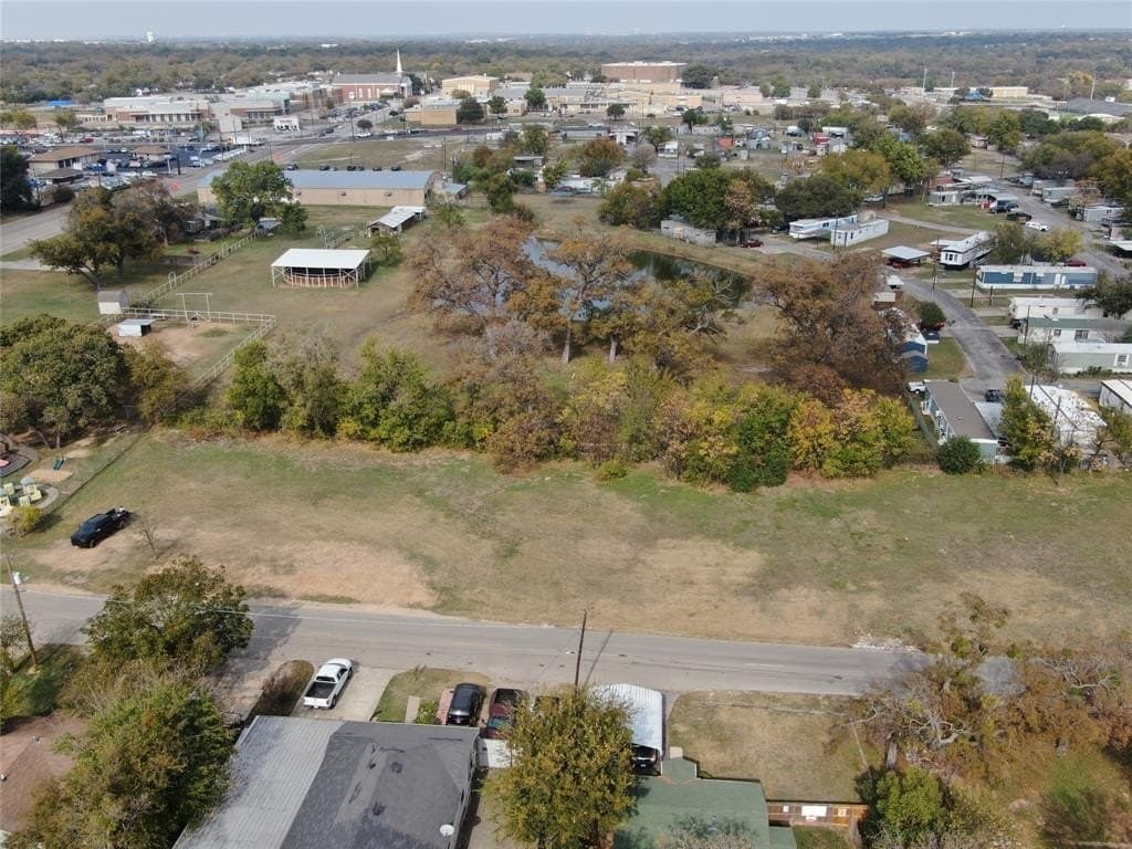 0.77 acres in Tarrant County - photo 3