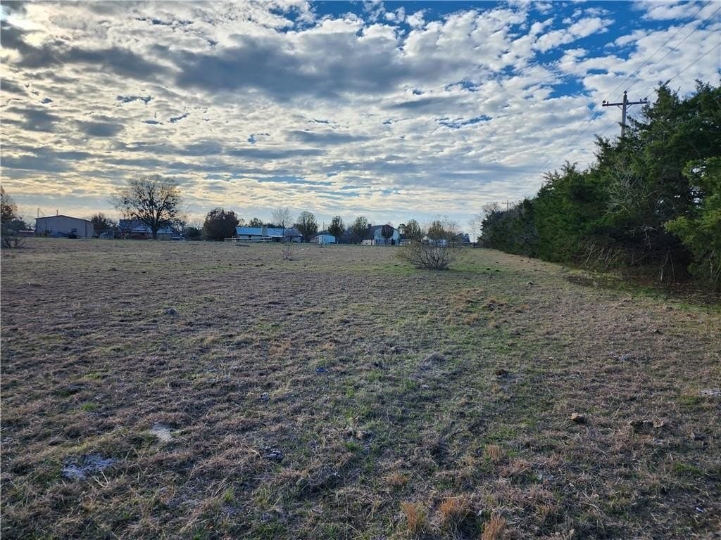 13 acres in McLennan County - photo 2