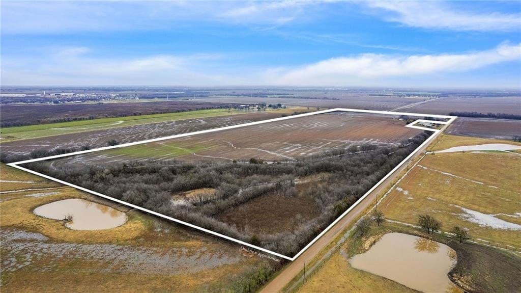 65.66 acres in McLennan County - photo 2