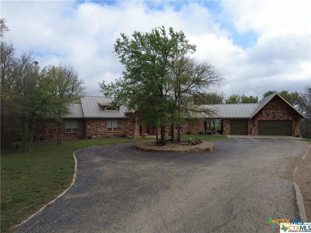 140 acres in Caldwell County - photo 2