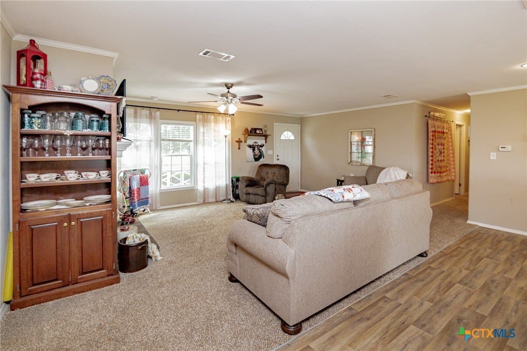 35.74 acres in DeWitt County - photo 10