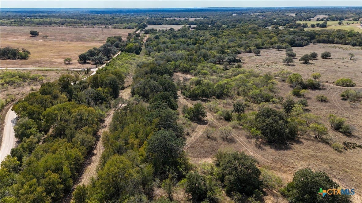 11.6 acres in Gonzales County - photo 6