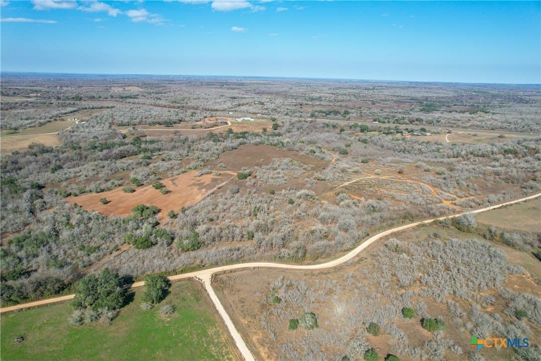 11.6 acres in Gonzales County - photo 8