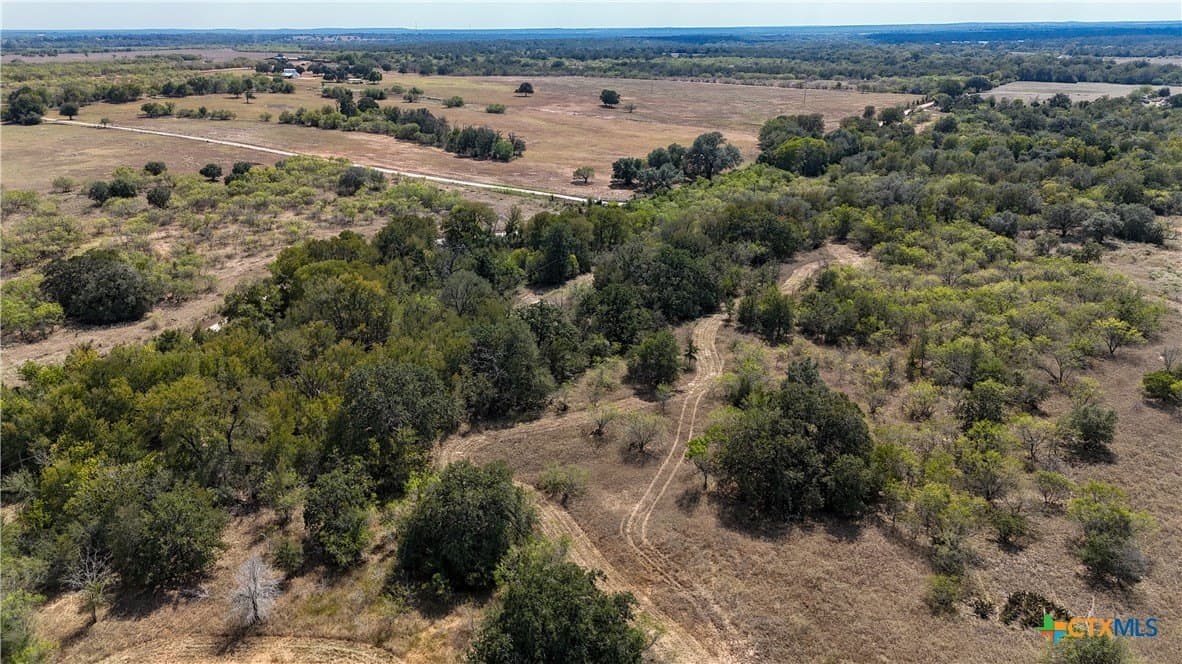 11.6 acres in Gonzales County - photo 9