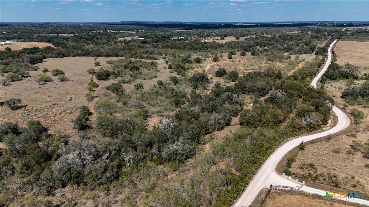 11.6 acres in Gonzales County - photo 5