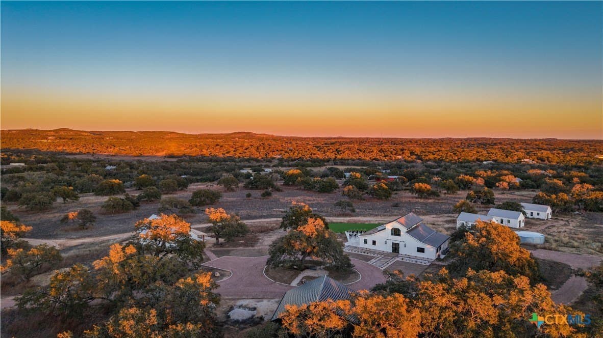 45 acres in Blanco County - photo 2