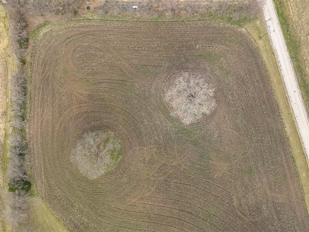 2 acres in Ellis County - photo 12