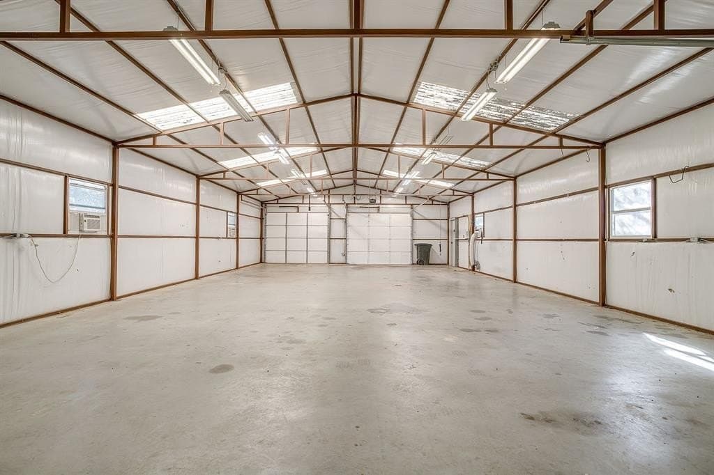 20 acres in Tarrant County - photo 28