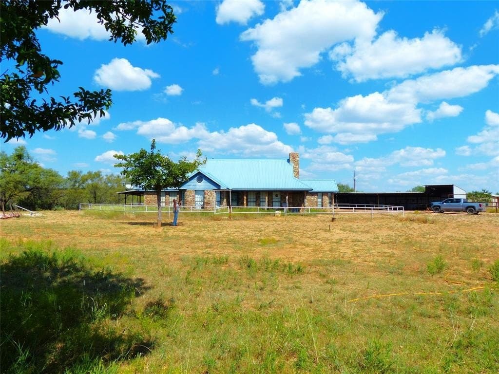 239 acres in Coleman County - photo 6