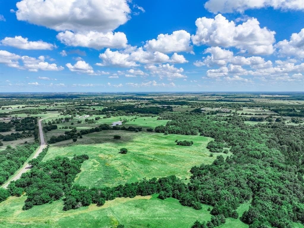 22.34 acres in Hunt County - photo 10