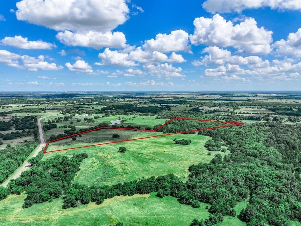 22.34 acres in Hunt County - photo 9