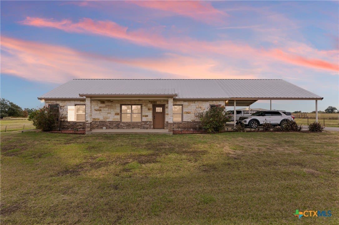 28.08 acres in Falls County - photo 2