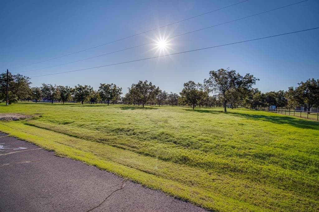 5 acres in Hood County - photo 4