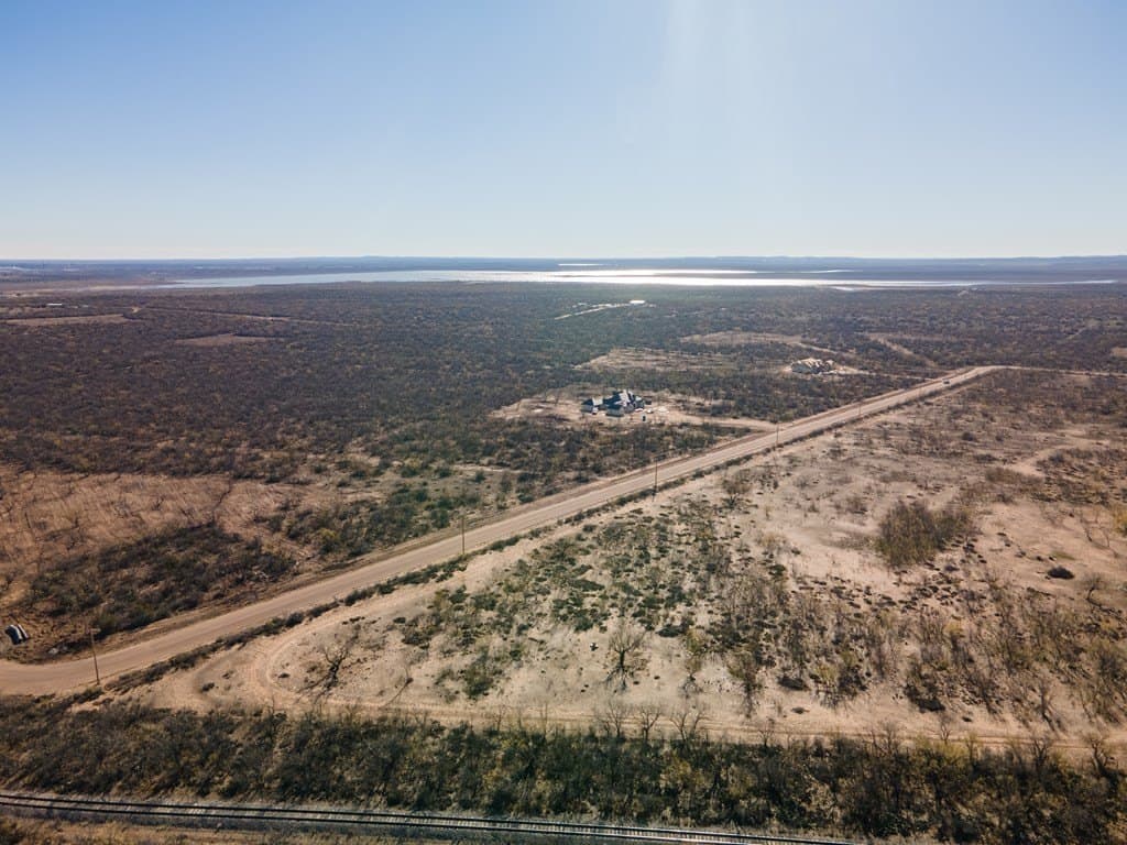 24.21 acres in Tom Green County - photo 4
