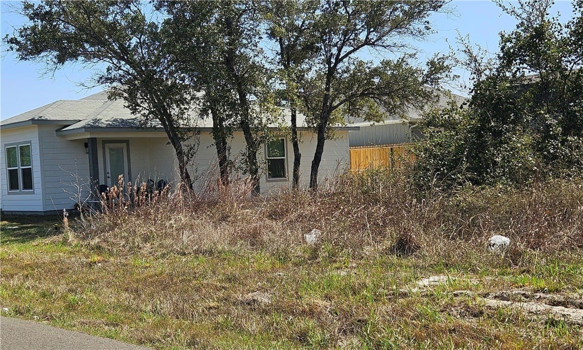 18.99 acres in San Patricio County - photo 8