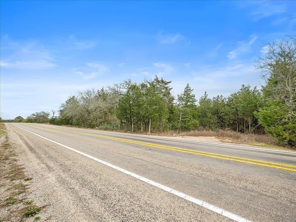 14.94 acres in Colorado County - photo 2