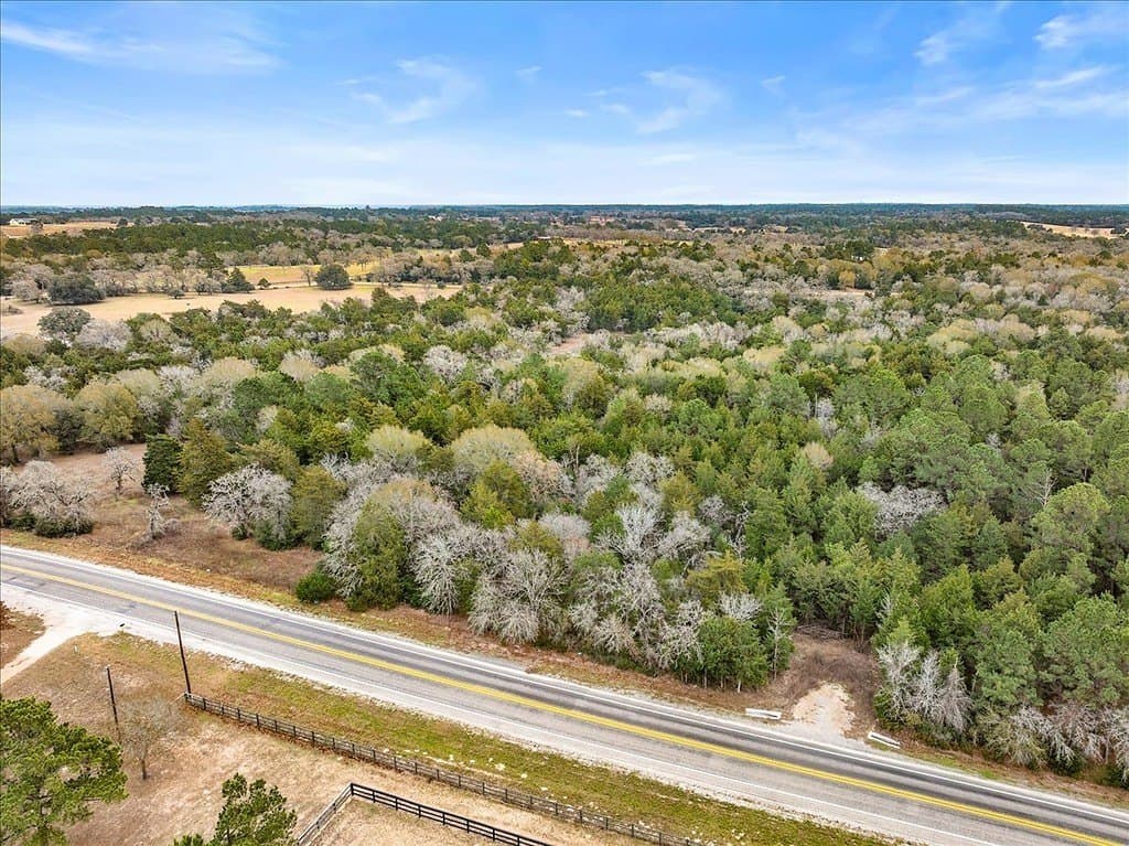14.94 acres in Colorado County - photo 3