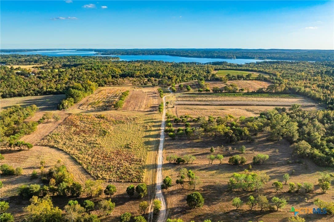 265 acres in Henderson County - photo 5