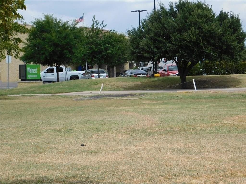 0.47 acres in Dallas County - photo 12
