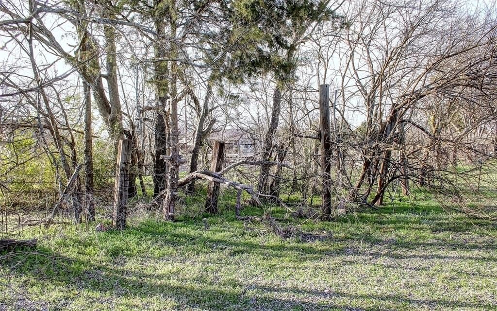 0.5 acres in Collin County - photo 5