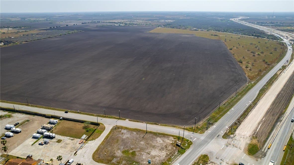 40.33 acres in Kleberg County - photo 2