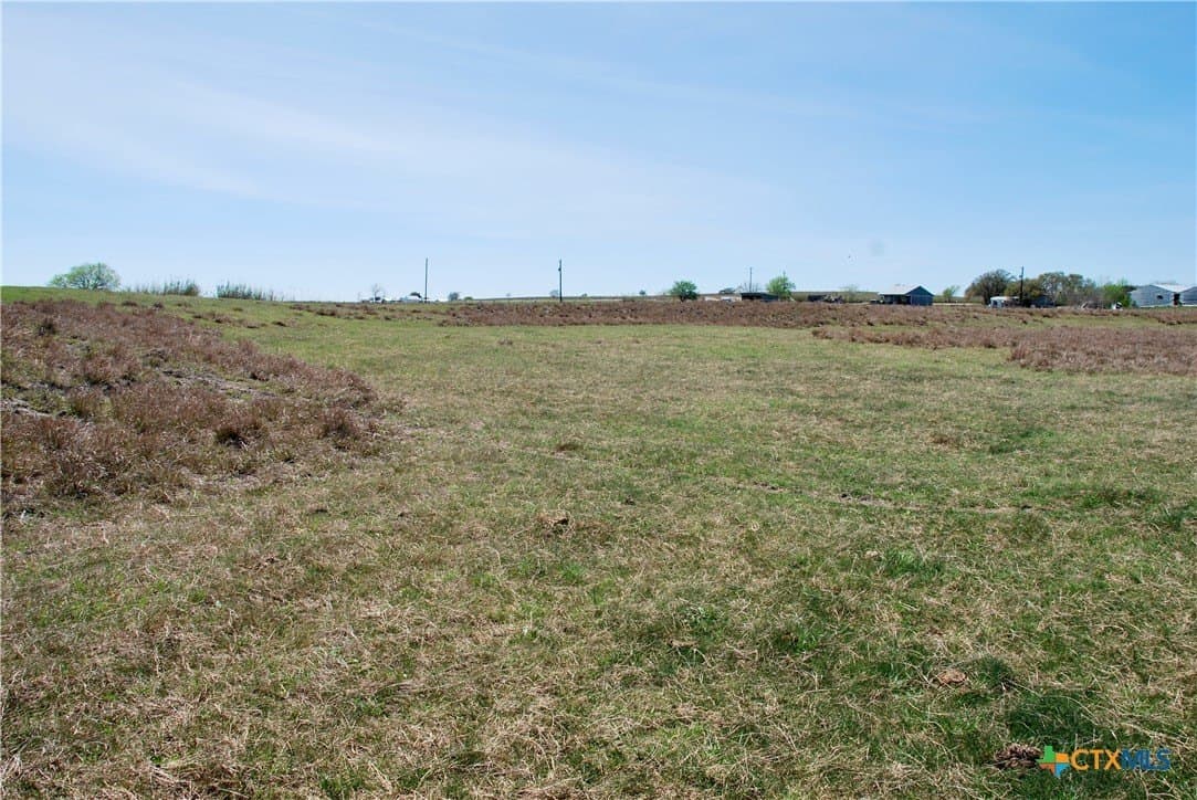 35.15 acres in Lavaca County - photo 16