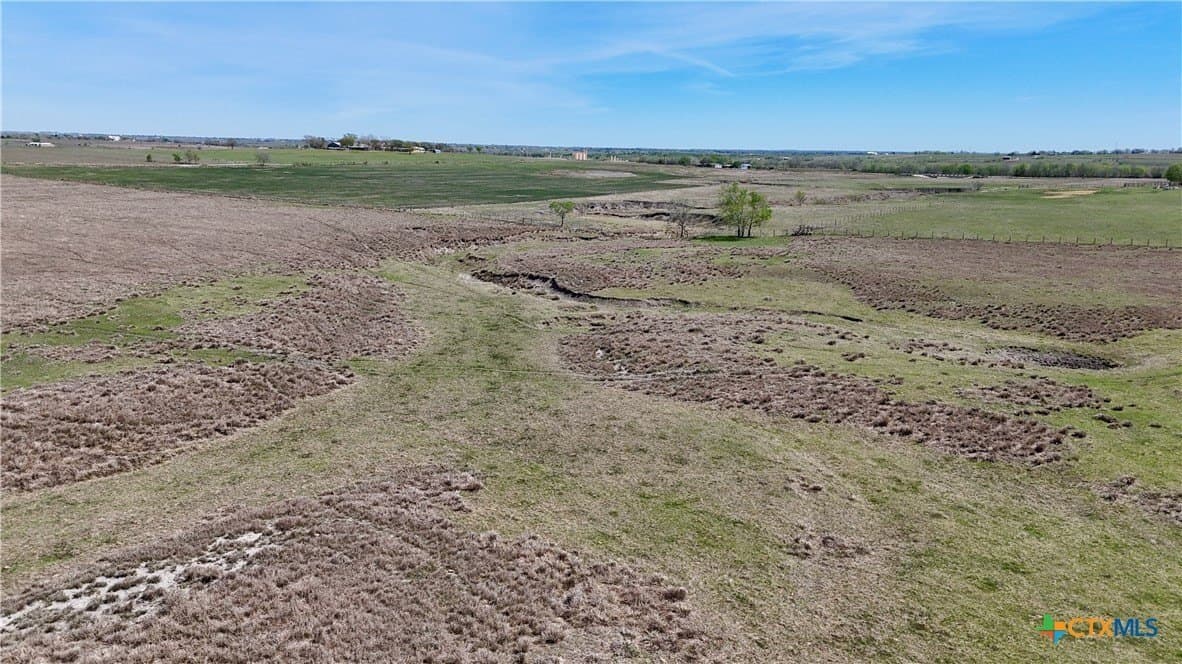 35.15 acres in Lavaca County - photo 5