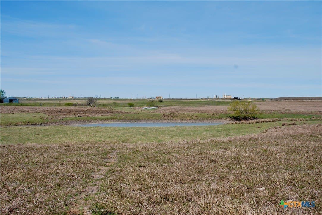 35.15 acres in Lavaca County - photo 9